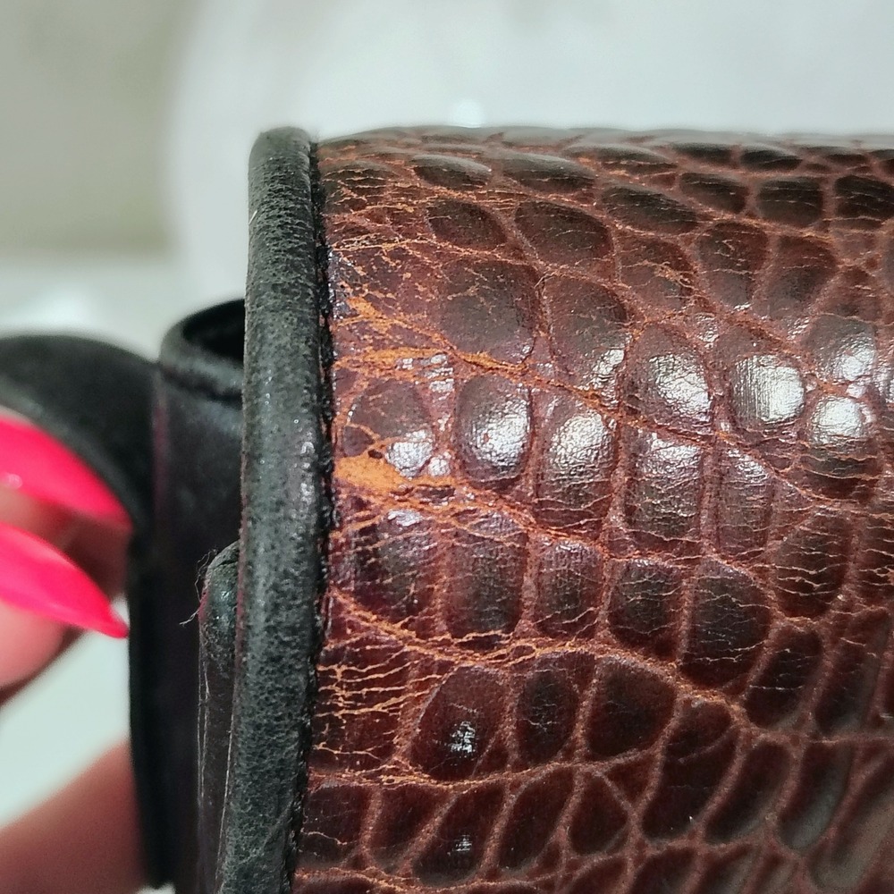BRIGHTON Crossbody Bag Womens Small Black Brown Croc Embossed Leather Heart - Picture 6 of 10